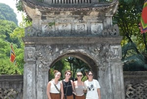 Vanuit Ninh Binh: Hoa Lu, Trang An & Mua Cave Tour in kleine groep