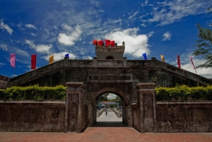 From Ninh Binh: Phong Nha-Ke Bang and Khe Sanh 2-Day Tour
