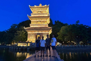 De Ninh Binh: Passeio ao pôr do sol: mota, guia de turismo, ingressos