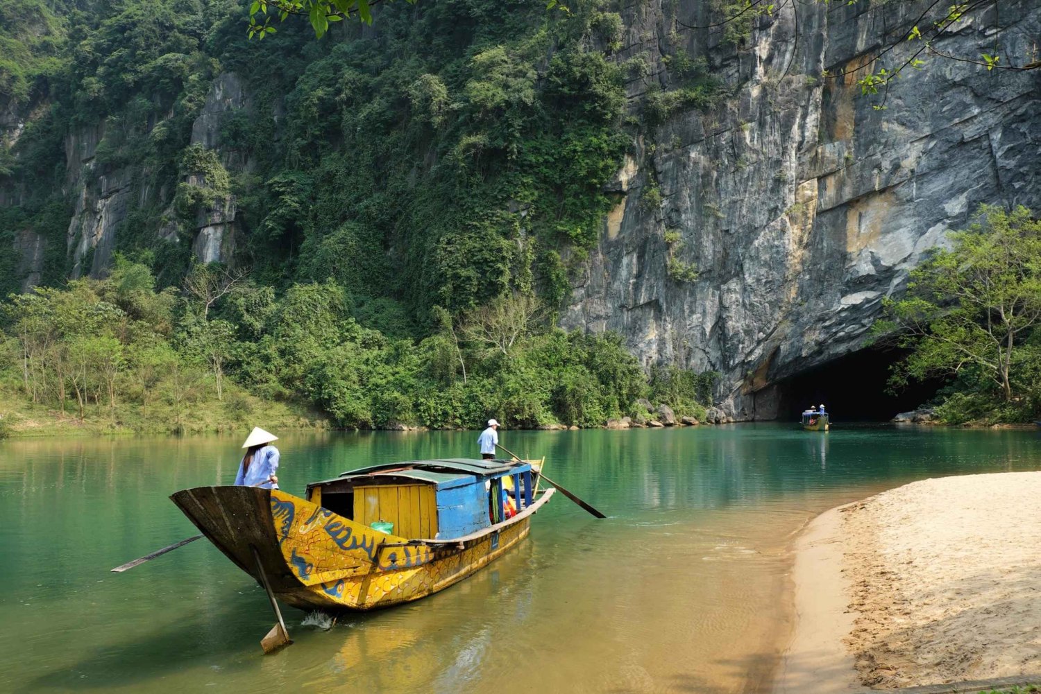 Fra Phong Nha/Dong Hoi: Paradise og Phong Nha Cave Tour