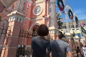 フーミー港発ホーチミン市岸壁観光ツアー