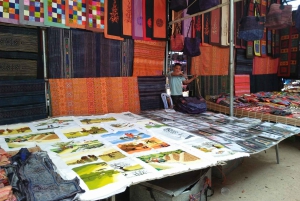 Z Sa Pa: Niedzielna wycieczka grupowa na targ Bac Ha