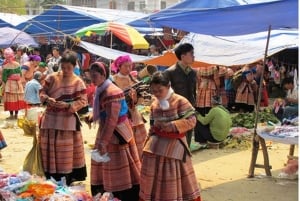 Fra Sa Pa: Gruppetur til Bac Ha-markedet på søndag