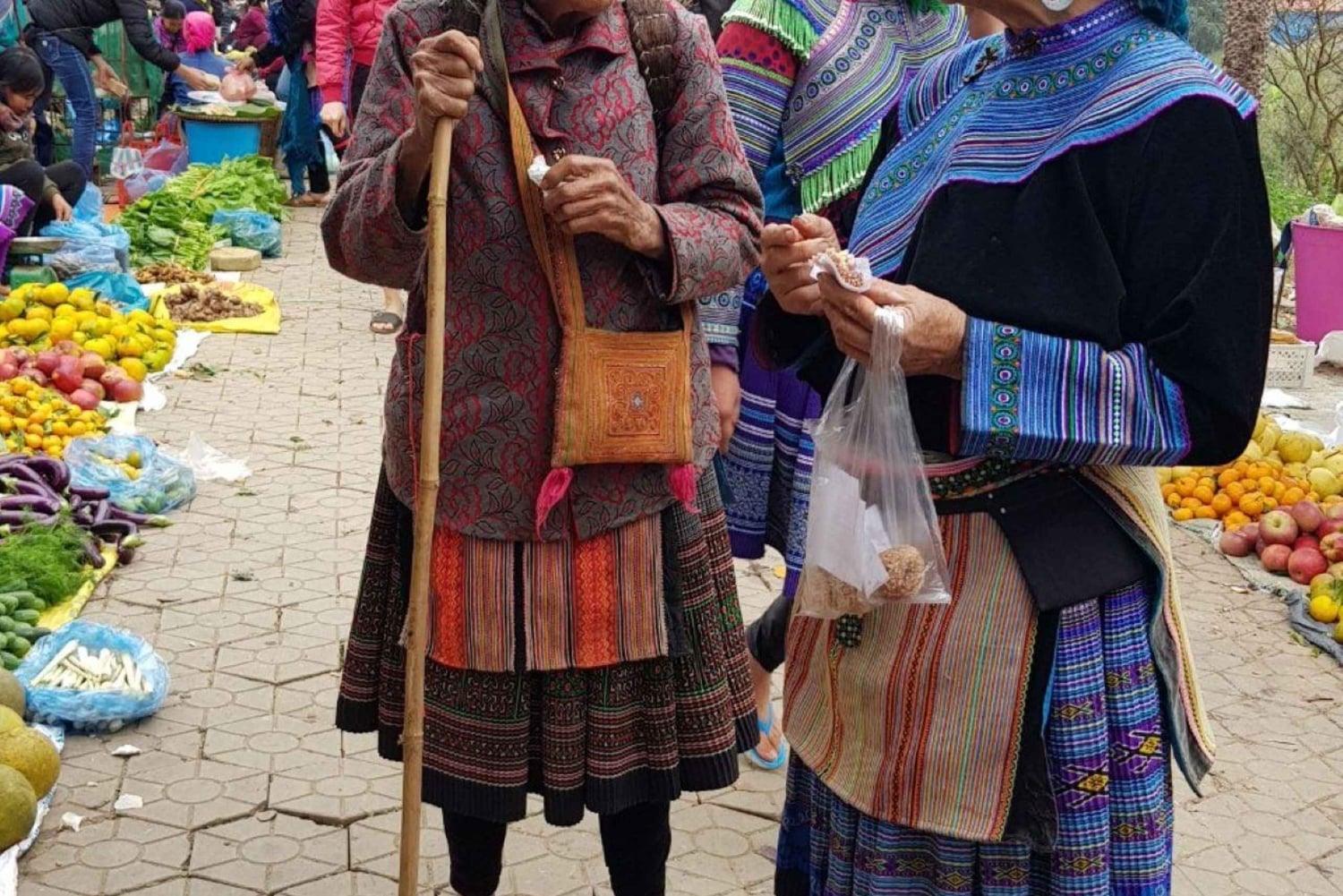 From Sapa: 1D Local Bac Ha Sunday Market Tour - Best seller