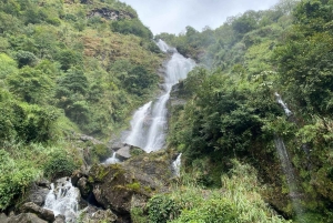 Z Sapa: wycieczka grupowa na szklany most i do wodospadu Silver Waterfall