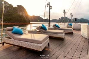 Zatoka Ha Long: Całodniowy luksusowy rejs, jacuzzi, jaskinie i wyspa