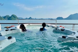 Baía de Ha Long: Cruzeiro de luxo de dia inteiro, jacuzzi, cavernas e ilha