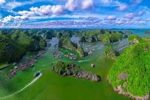 Passeio de barco de dia inteiro com o capitão Jack de Cat Ba