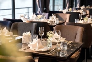 Día completo: Fabuloso tour por la bahía de Halong con crucero Taliya 5*