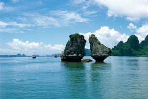 From Hanoi: Ha Long Bay Luxury Cruise & Jacuzzi Day Tour