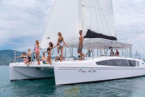 Group Sailing in Nha Trang Bay on Catamaran