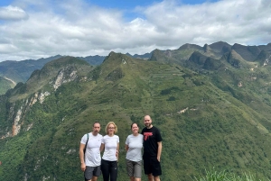 Ha Giang 3-Day Loop – Highlights & Trekking to Local Village