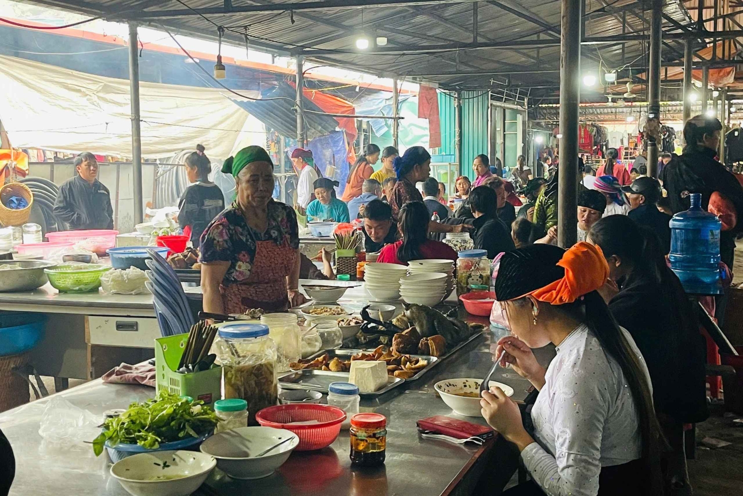 Ha Giang: Dong Van Markt-Tour mit Guide