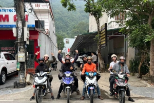 Ha Giang Loop: tour de 3 días a los lugares más destacados, resort de 4*.