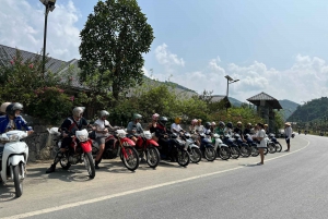 ジャスミン ツアー カンパニーによるハザン ループ 3D2N バイク旅行