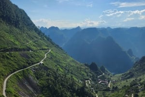 Ha Giang Loop 4-Day Tour with Extra Night & Pickup