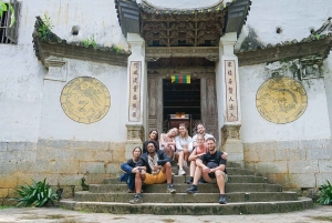 Passeio de Carro em Ha Giang 3 Dias 2 Noites pela OHC Travel