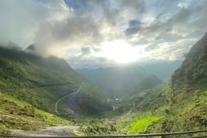 Tour del gelsomino ad anello di Ha Giang 4D3N