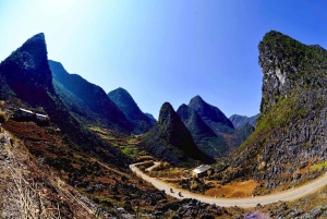 Ha Giang Loop: SUV/JEEP - FLEXIBLE 4 DAYS Tour with Driver