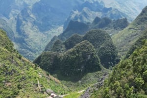 Ha Giang Loop: SUV/JEEP - FLEXIBLE 4 DAYS Tour with Driver