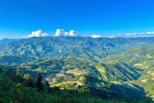 ハザンループ：SUV/JEEP - ドライバー付きフレキシブル4日間ツアー