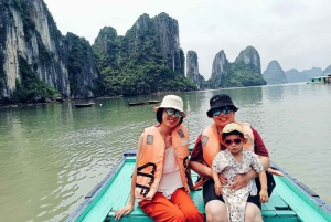 Ha Long 1 giorno in piccolo gruppo e in kayak