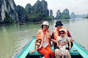 Ha Long 1 giorno in piccolo gruppo e in kayak