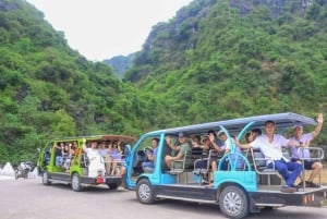 Ha Long: 3-Day Lan Ha Bay & Viet Hai Village 5-Star Cruises