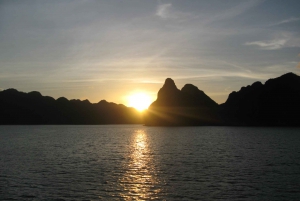 From Hanoi: Ha Long - Bai Tu Long Bay 2-Day 1-Night Cruise