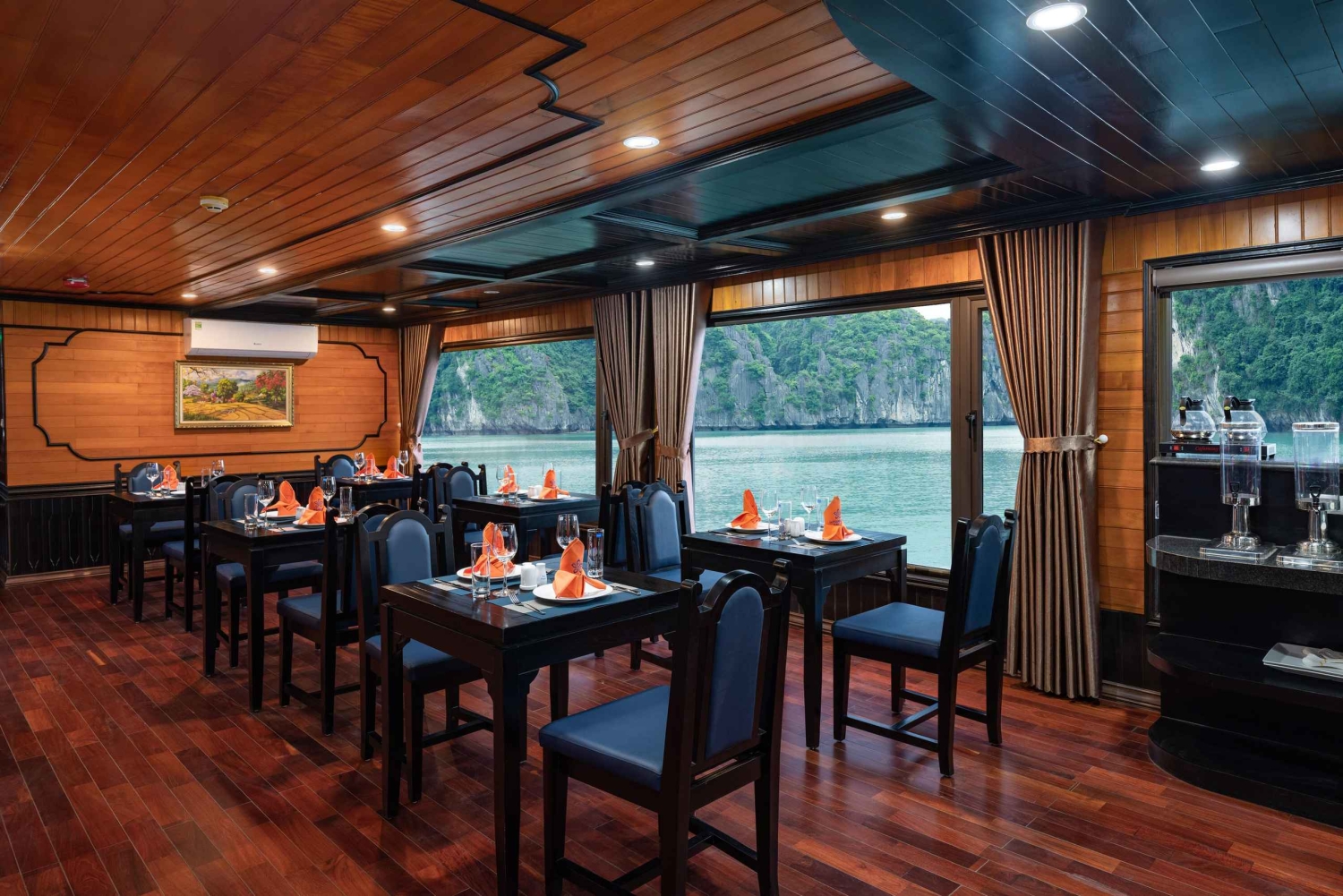 Bahía de Ha Long: tour de 2 días con el crucero boutique La Pandora.