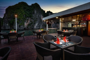 Bahía de Ha Long: tour de 2 días con el crucero boutique La Pandora.