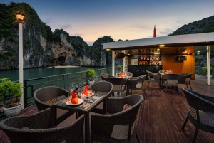 Bahía de Ha Long: tour de 2 días con el crucero boutique La Pandora.