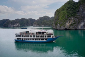Bahía de Ha Long: tour de 2 días con el crucero boutique La Pandora.