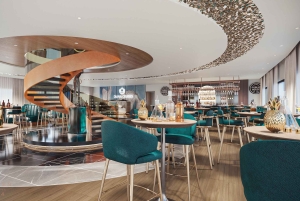 Baía de Ha Long: Cruzeiro de 6 estrelas com pernoita e caiaque à noite