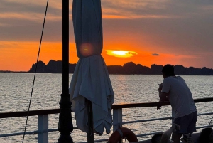 Ha long Bay day trip with Deluxe cruise