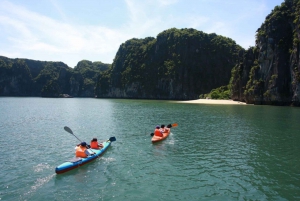 Ha Long Bay: Lan Ha Bay and Viet Hai Village 3-day Cruise