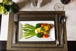 ハロン湾：すべてのアクティビティとガイド付きの豪華クルーズ2日間