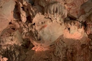 Ha Long: passeio privado pela Gruta Ngoc Long com espetáculo Pearl Dragon