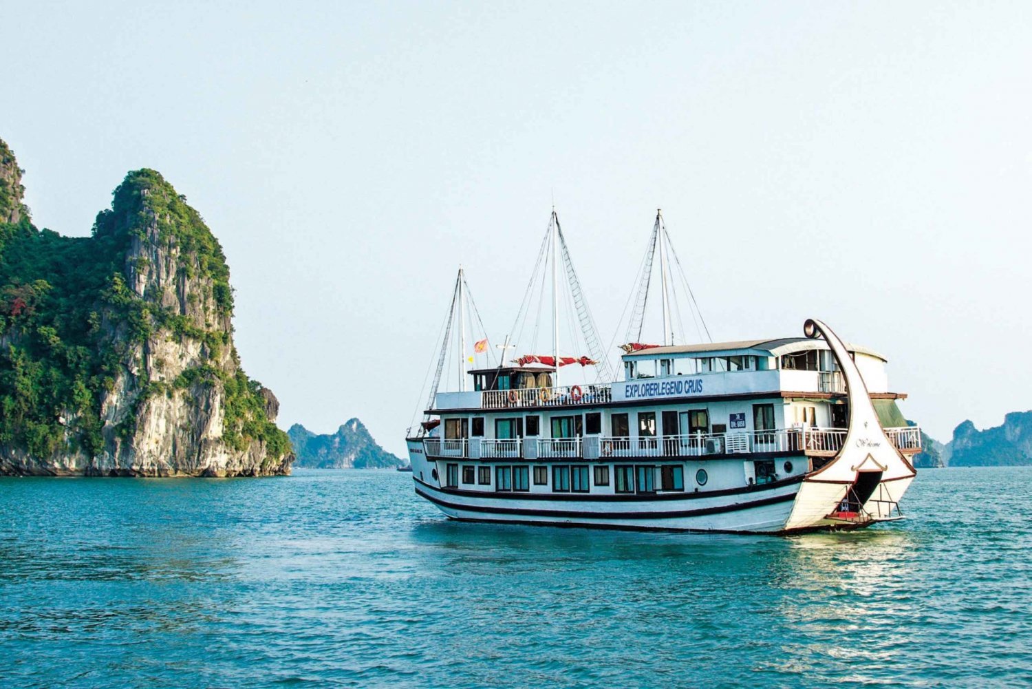Ha Noi : 3 Days - Ninh Binh - Ha Long bay overnight cruise