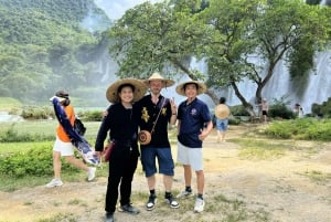 De Hanói: Excursão de dois dias à cachoeira Ban Gioc com guia local
