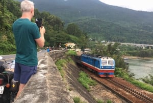 Hai Van Pass Motorbike Tour with Easy Rider