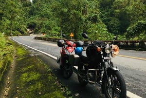 Tour in moto del Passo di Hai Van con Easy Rider