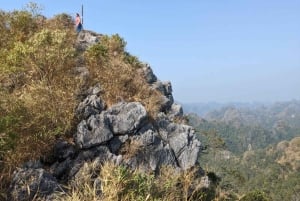 Half Day Hiking to Cat Ba National Park with a Guide