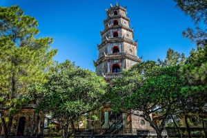 Hue: Imperial City Guided Tour with Perfume River Boat Trip