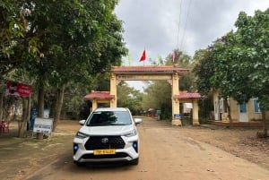 Halvdag Hue till Dmz med privat bil - Besök Vinh Moc-tunnlarna
