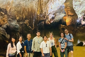 Halvdagstur till Phong Nha-grottan med drake båt