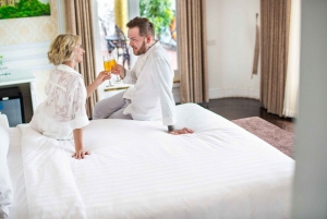 Hanoi: Halong Bay 2-Day Luxury Cruise Private Balcony & Cave