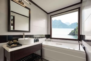 2 of 3 dagen: Halong & Lan Ha Bay Cruise 5* balkon, bad