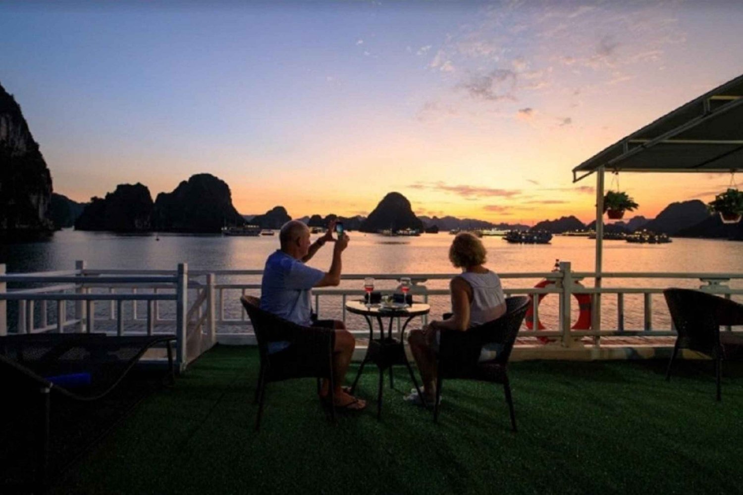 2 dagars orientalisk kryssning med liten boutique Ha long Bay