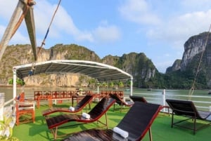 2 Day Small boutique oriental cruise Ha long Bay